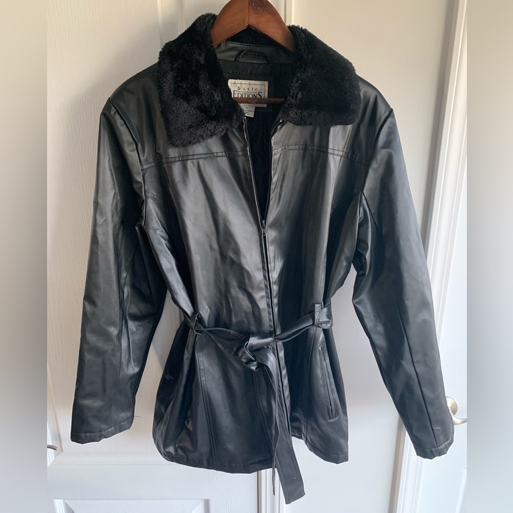 Basic Editions Black Belted jacket with faux fur collar